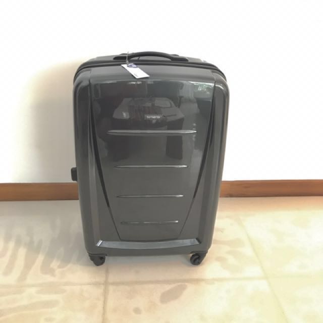 samsonite sigma 76cm expandable spinner weight