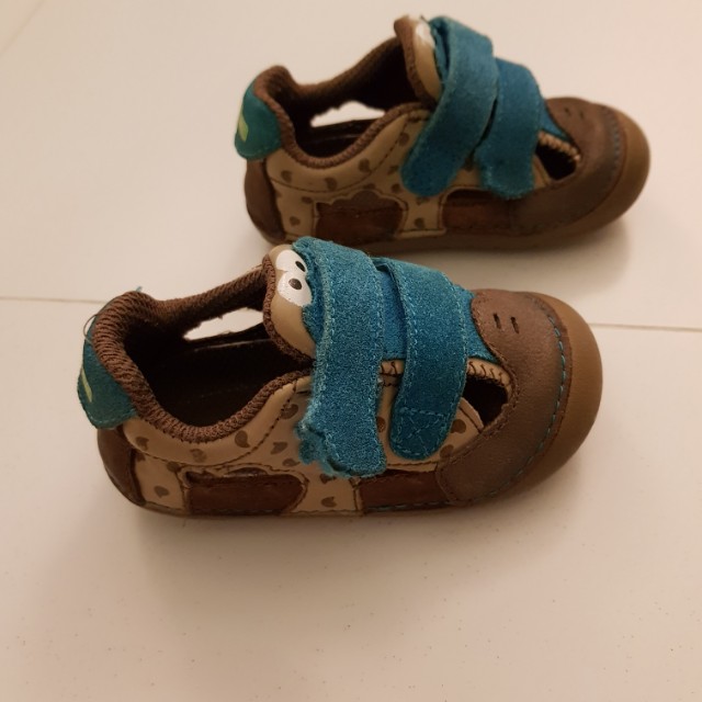 Stride rite cookie monster shoes Clearance
