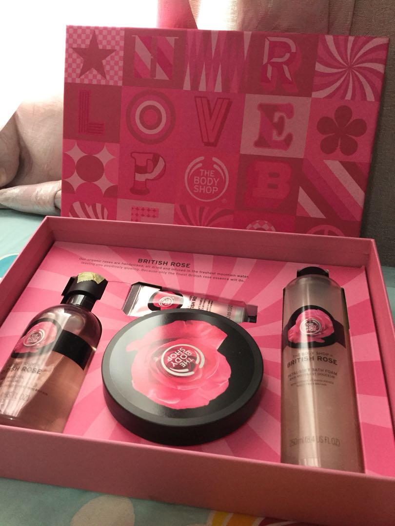 The Body Shop British Rose Premium Selection Medium Gift Set