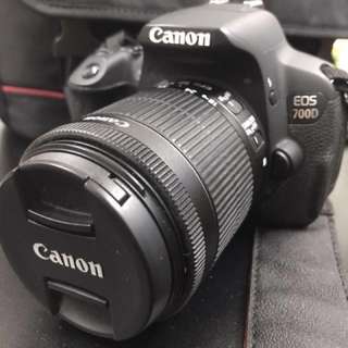 Canon 700D body & kit lens FREE 50mm f1.8 yongnuo lens