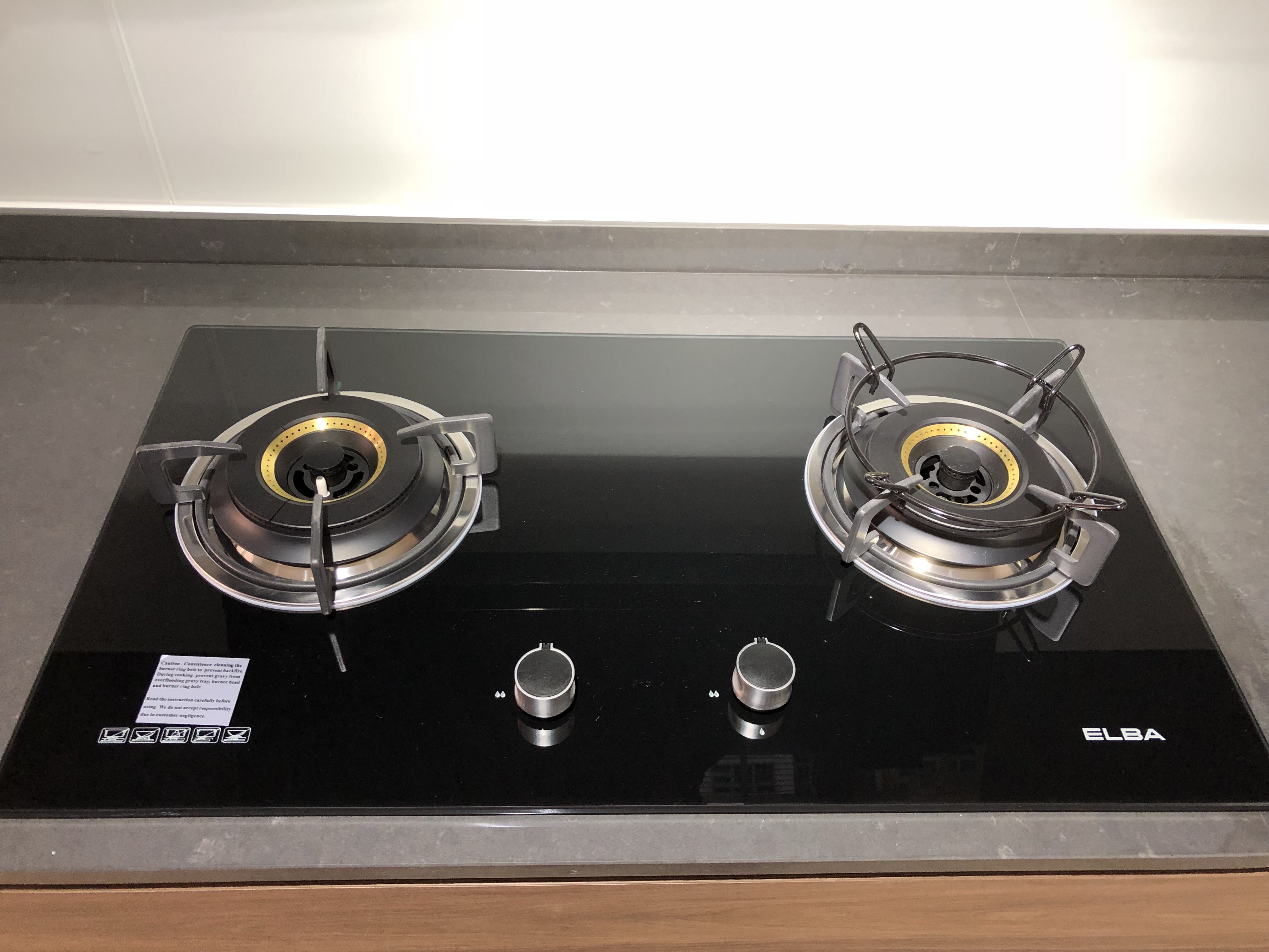 elba tempered glass hob