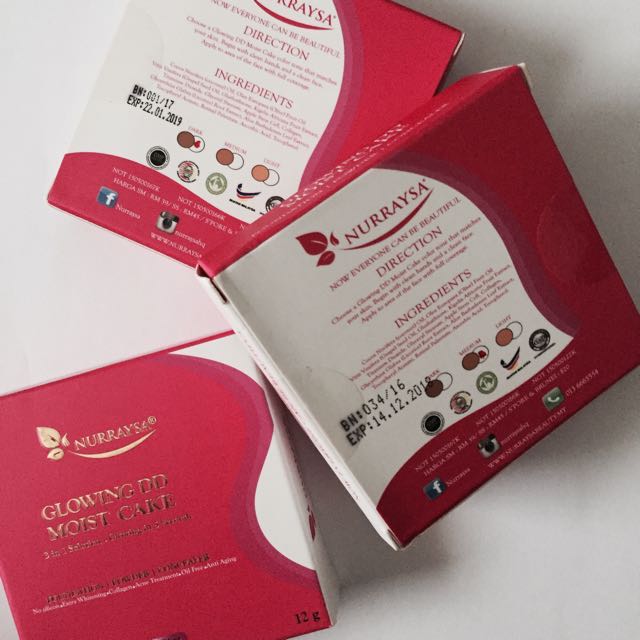 Glowing Dd Moist Cake Health Beauty Makeup On Carousell