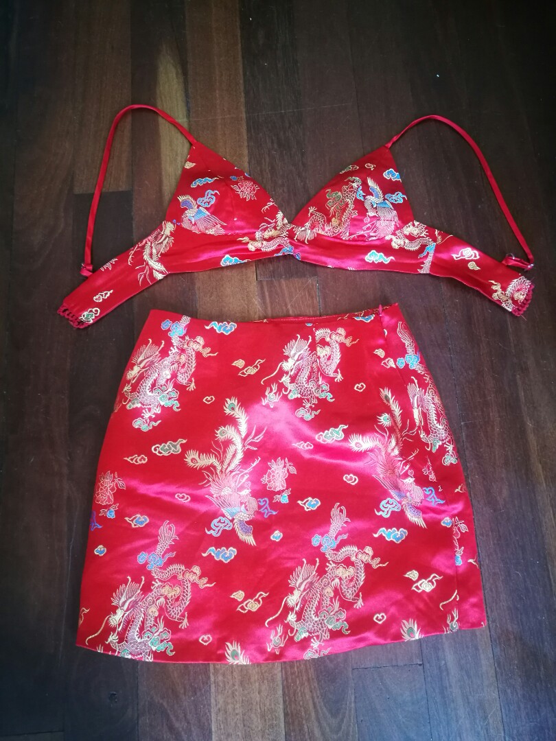 Lux Noire Lotus Set Women S Fashion Clothes On Carousell