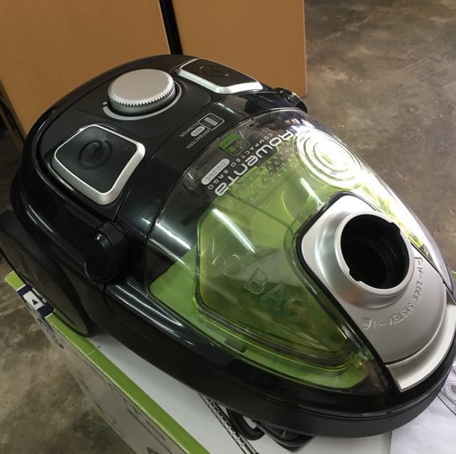 Rowenta Compacteo Ergo Cyclonic RO5342, TV & Home Appliances, Kitchen