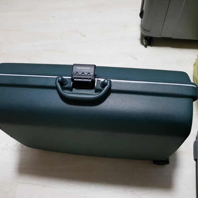 classic samsonite luggage