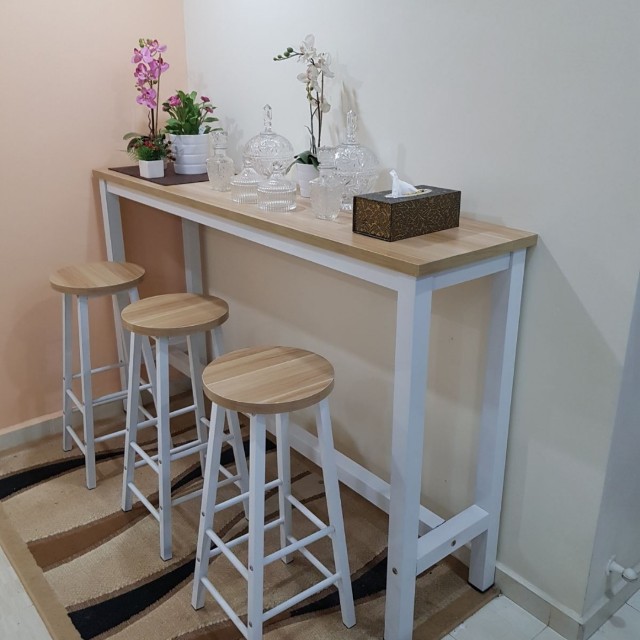 Used bar sales table and stools
