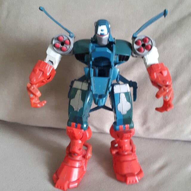 Captain america robot toy hotsell