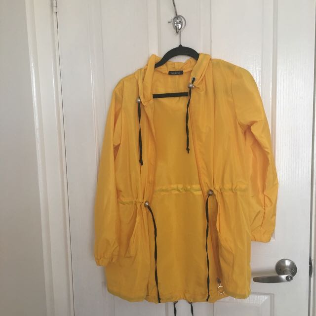 Boohoo yellow raincoat Clearance