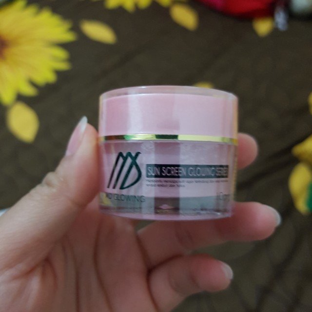 cream md glowing