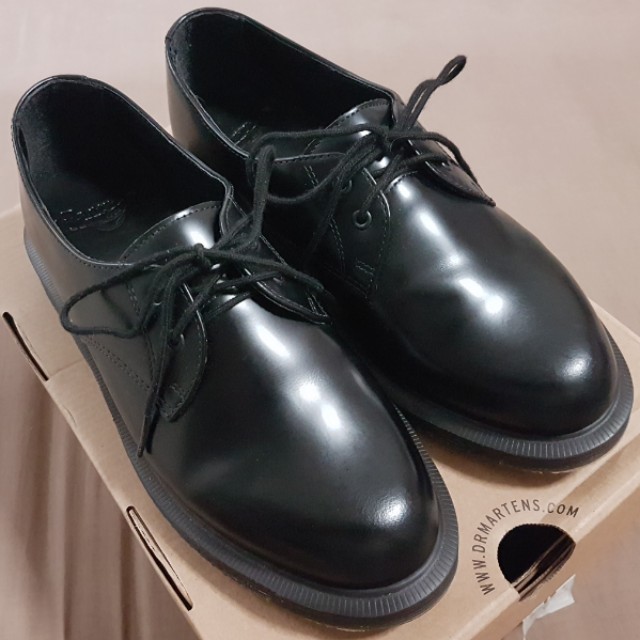 Doc martens brook new arrivals