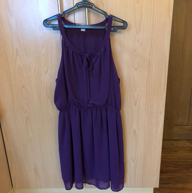 Forever 21 Purple Dress (Category: Dresses) located in Pasig City. Submitted by chamgo (Listing ID 156936498, Image 1). Description: Pre-loved RFS: Decluttering Condition: loose stitching at the back (photo posted).