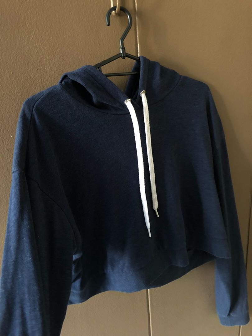 cropped navy hoodie