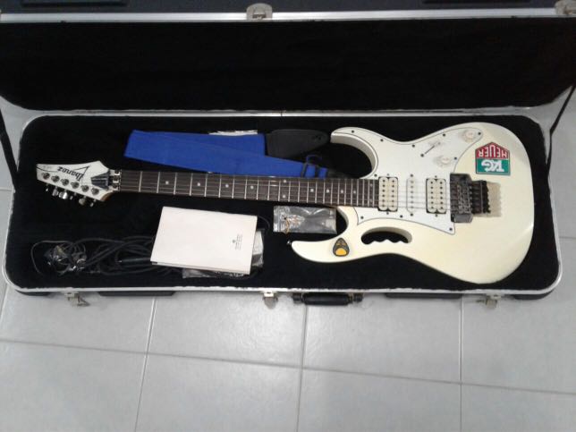 Ibanez jem hard deals case