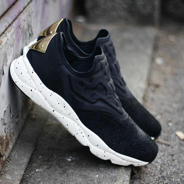 reebok furylite slip on leo