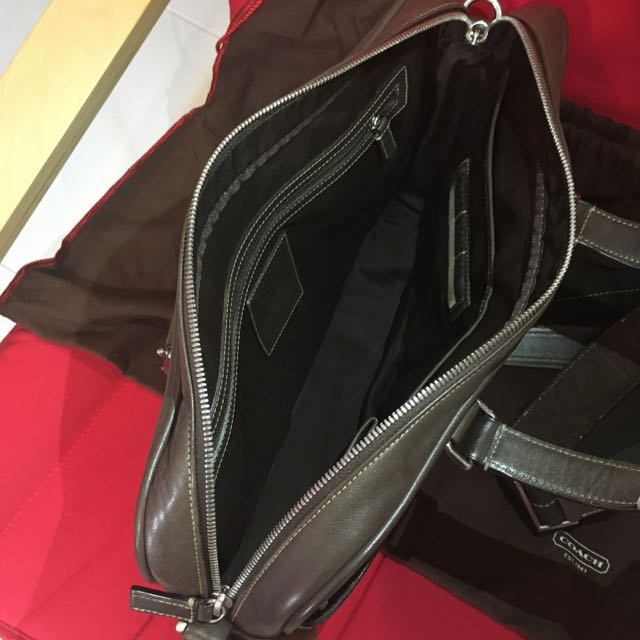 metropolitan slim brief by coach