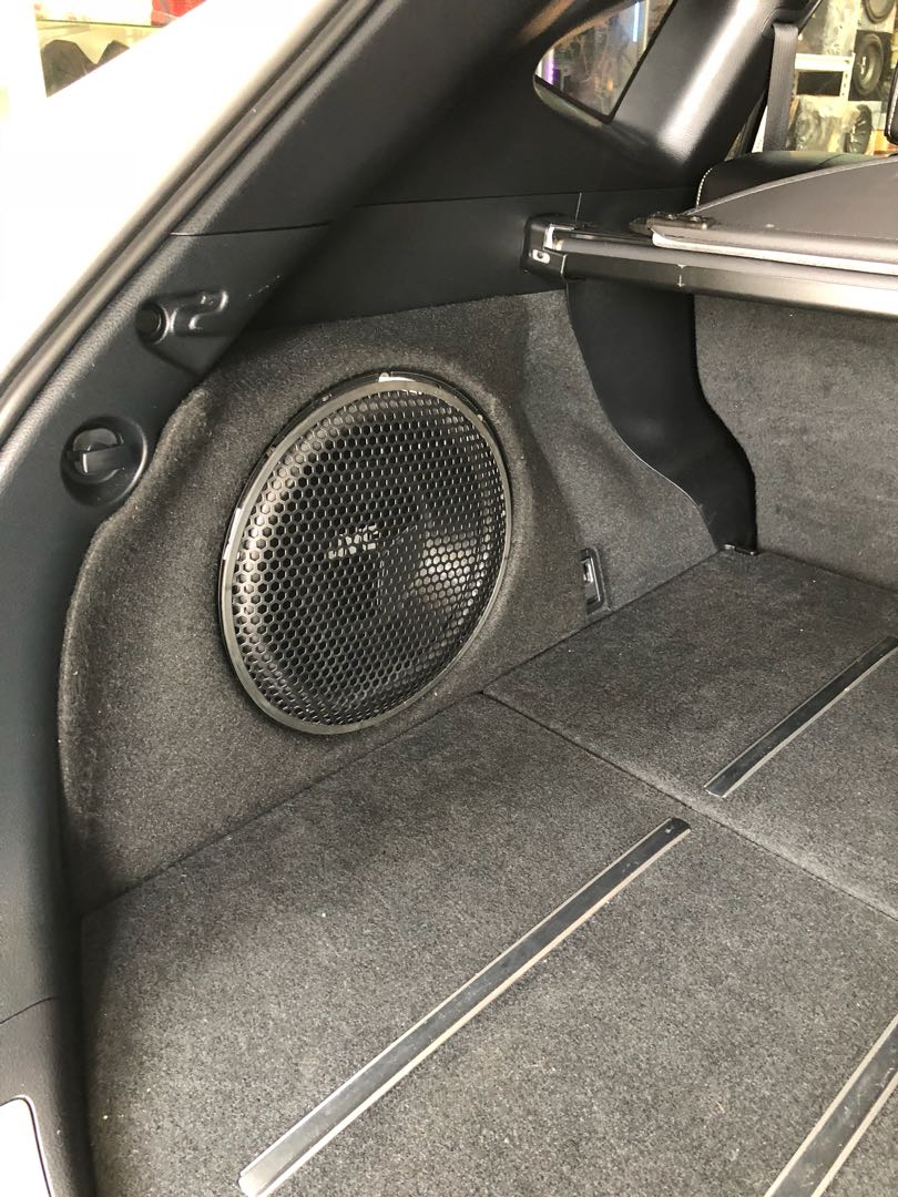Toyota chr subwoofer hotsell