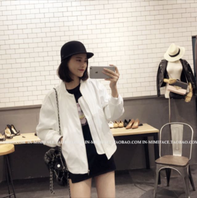 White bomber jacket womens shop