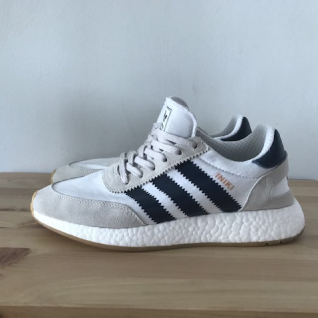 Adidas iniki store runner collegiate navy