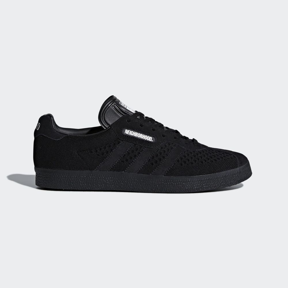 Gazelle super top shoes