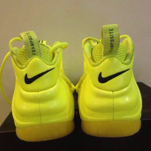 lime green foamposites