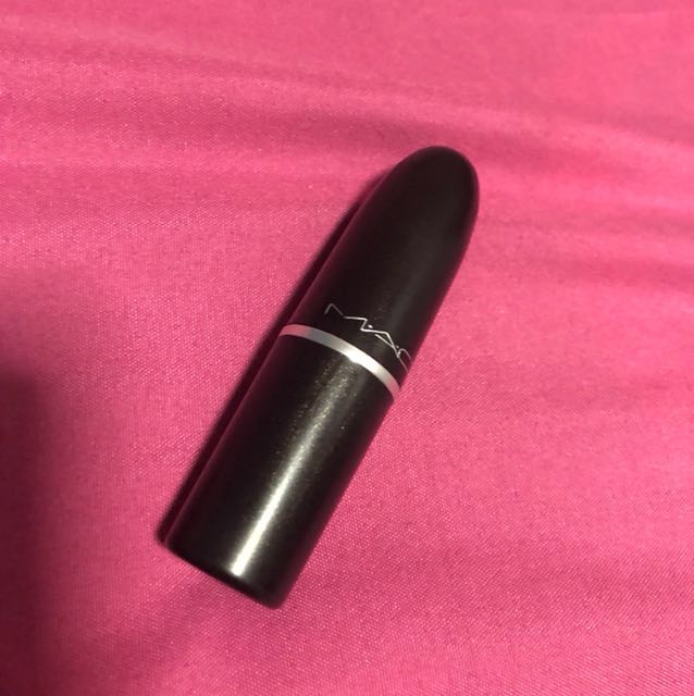 AUTHENTIC Mac Matte Lipstick, Beauty & Personal Care, Face, Makeup on  Carousell