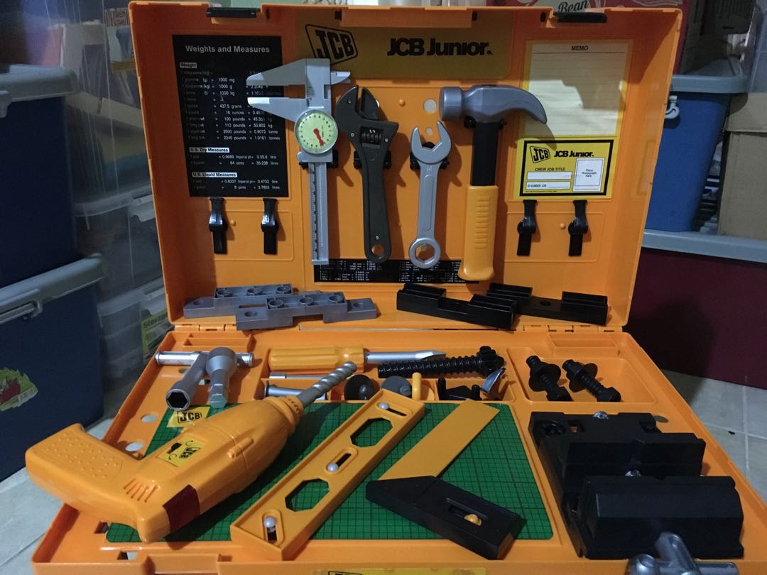 Jcb Junior Tools Bench Toys Games Other Toys On Carousell