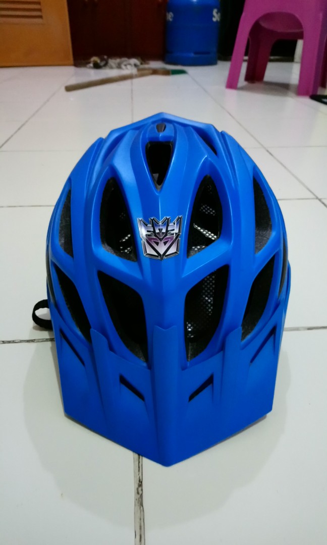 Mountain peak outlet helmet price