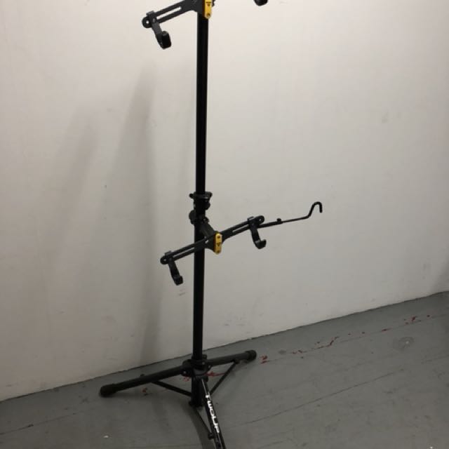 Portable Double Stack Bicycle Stand Brand Topeak Model Twoup Tuneup Bicycles Pmds Bicycles On Carousell