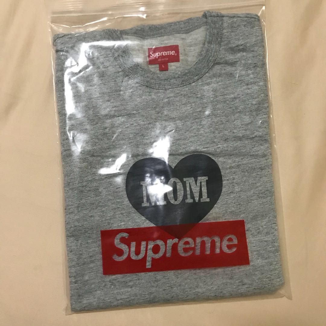supreme mom tee