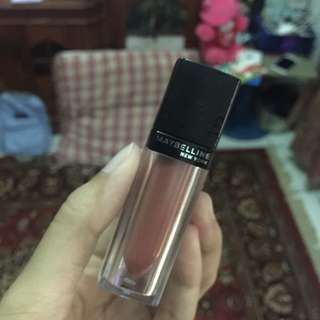 Maybelline vivid mat 12