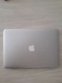 Macbook Air (13-inch, Mid 2013) Open to Nego