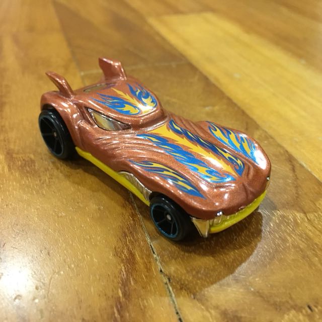hot wheels howlin heat