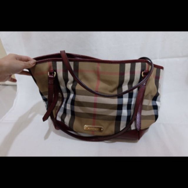 burberry house check tote