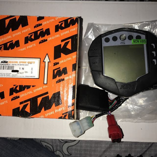 duke 200 speedometer cover
