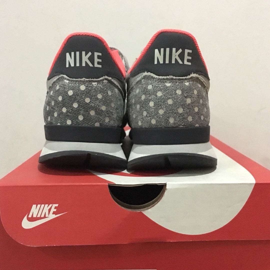Nike internationalist qs 2025 polka dot pack