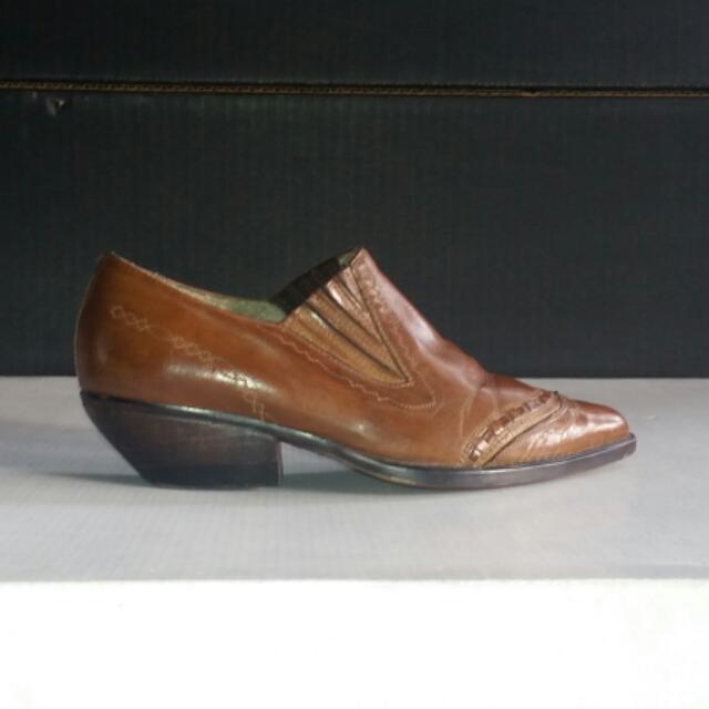 Guess by georges marciano boots on sale