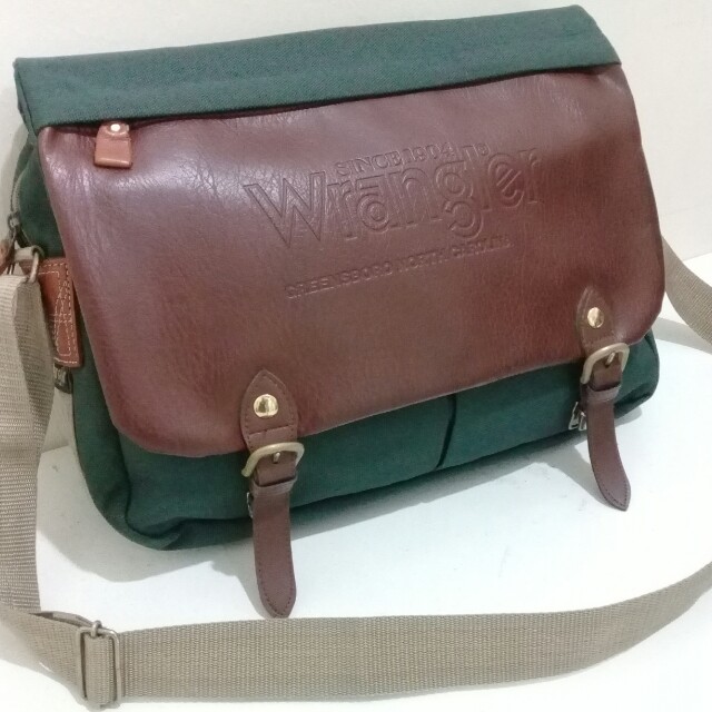 Wrangler messenger bag 2025