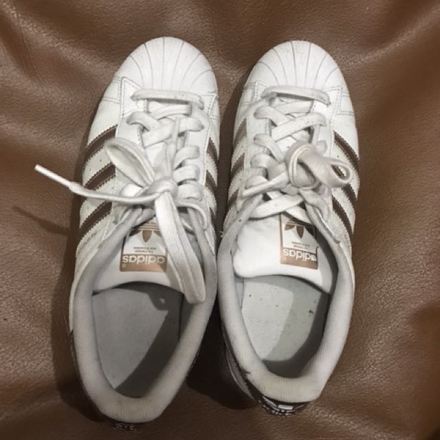 adidas superstar crocodile white
