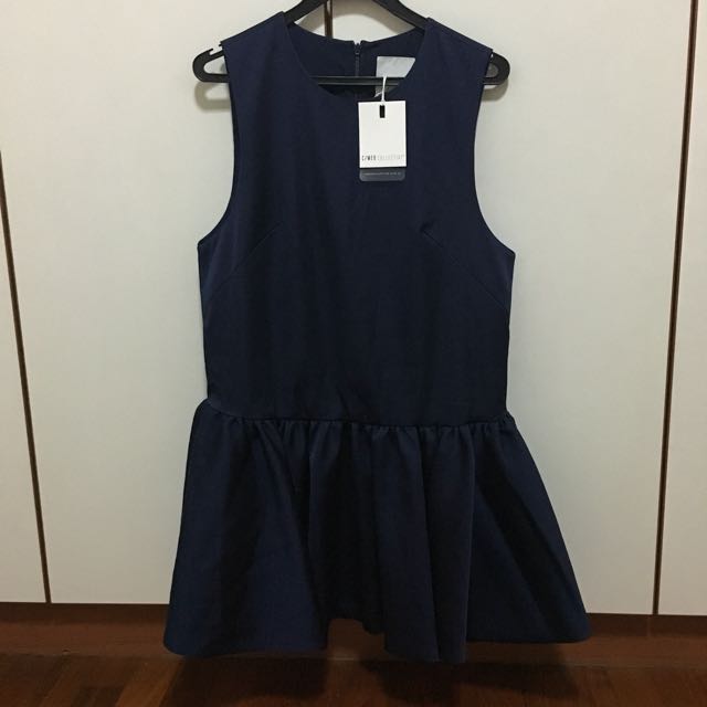 Bnwt Cameo C Meo Collective Navy Love Runs Dress Women S Fashion Tops Sleeveless On Carousell