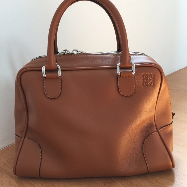 Loewe Bolso Amazona 75 Grande Luxury Bags Wallets on Carousell