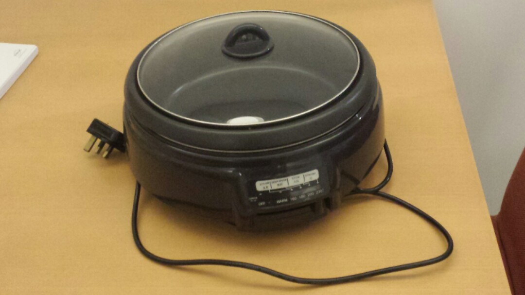 Loyola PK142 MultiFunction Cooker, TV & Home Appliances, Kitchen