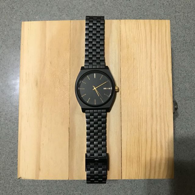 Nixon time teller matte sale black gold