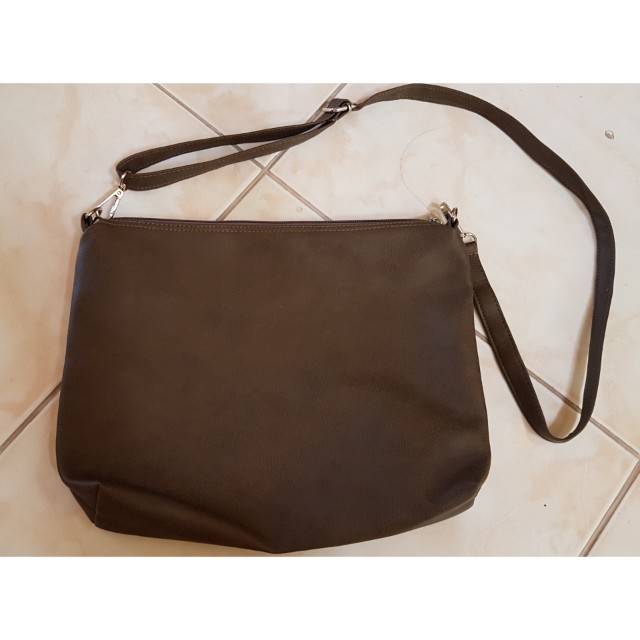 parisian sling bags 2018