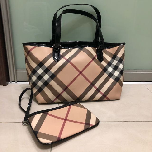 Reduce price** Authentic Burberry tote bag, Women's Fashion, Bags &  Wallets, Tote Bags on Carousell