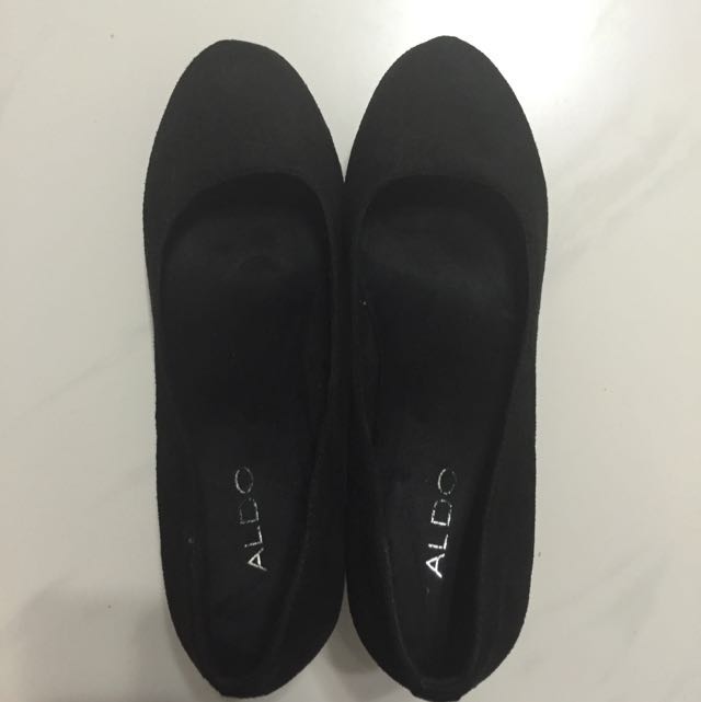 (REDUCED) Aldo Suede Wedge, Women's Fashion, Footwear, Loafers on Carousell