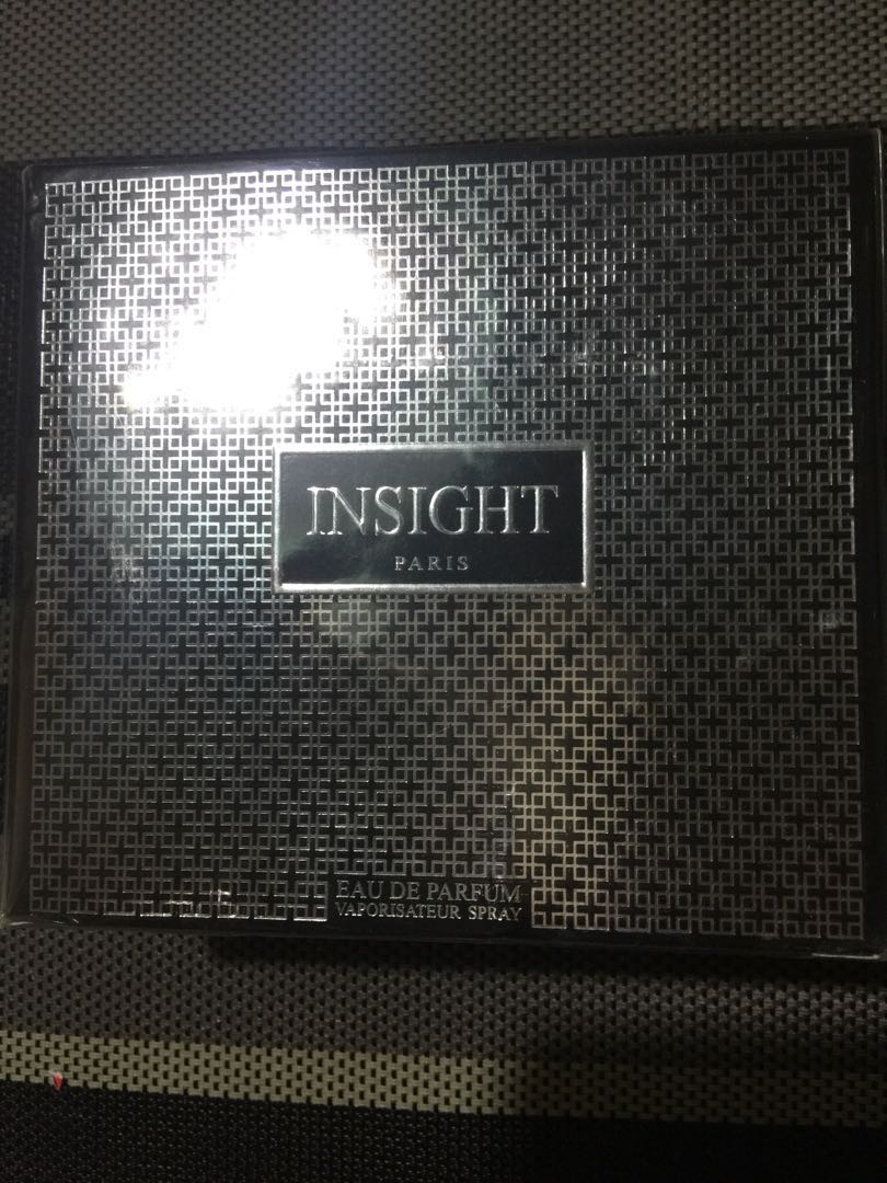 insight black perfume