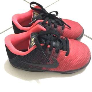 Nike童鞋
