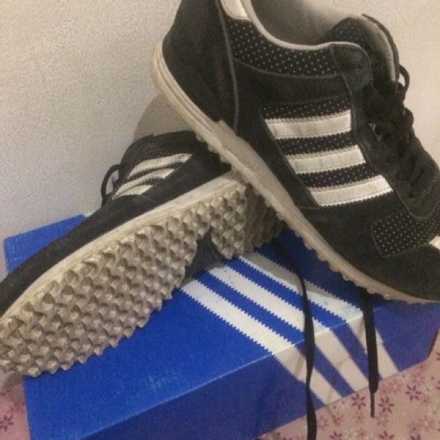 adidas zx 700 core black