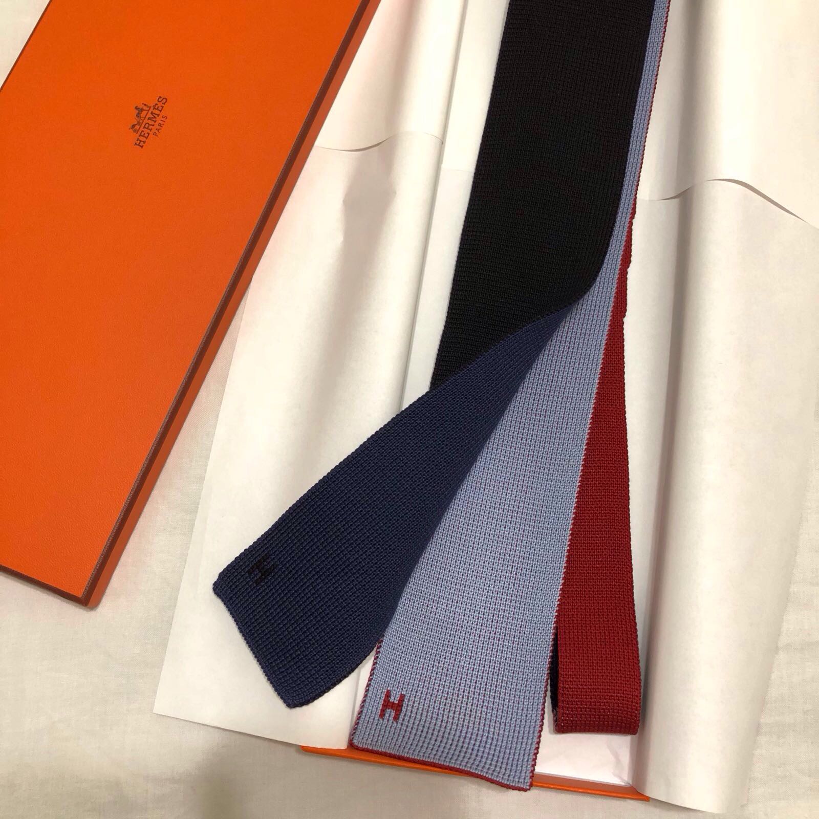 Bnib Hermes 4 Colours Tie Luxury Apparel On Carousell