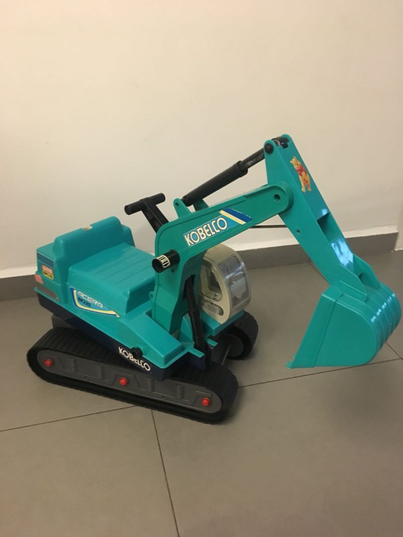 Kobelco RIdeOn Digger, Hobbies & Toys, Toys & Games on Carousell
